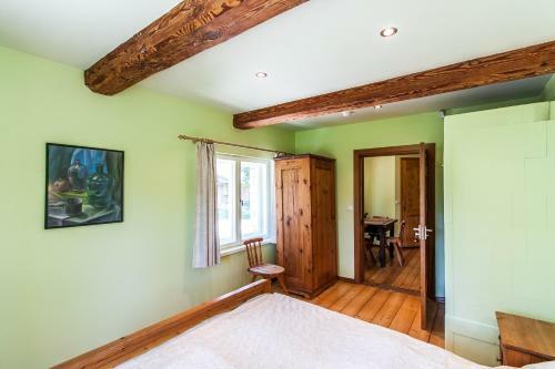 Hostal Lau?u Akmens