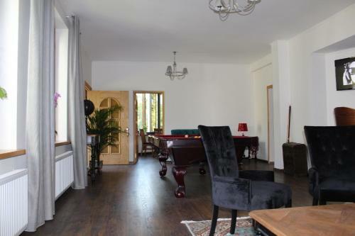 Hostal Villa Neubad