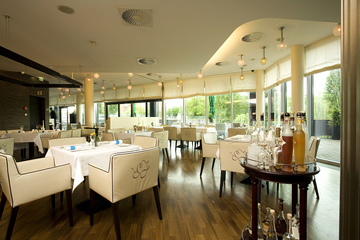 Adrema Hotel