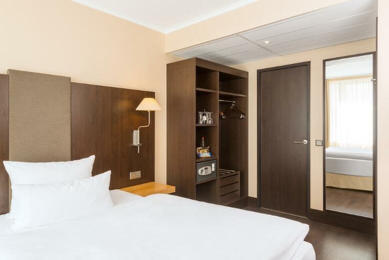Hotel NH Collection Berlin Mitte Am Checkpoint Charlie