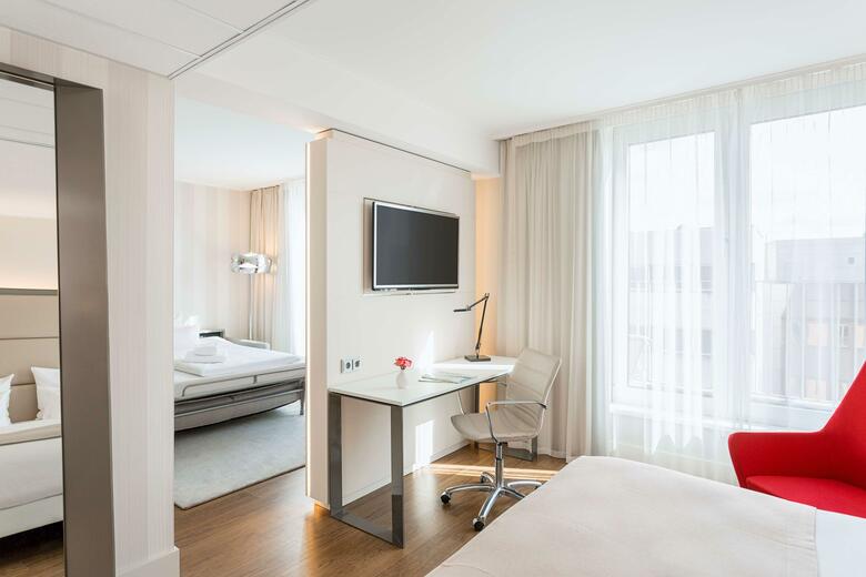 Hotel NH Collection Berlin Mitte Am Checkpoint Charlie