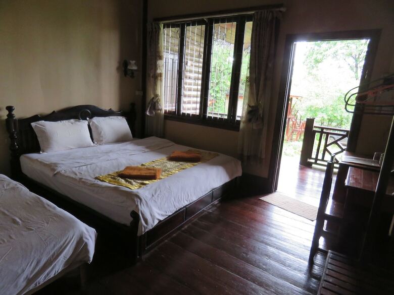 Hotel Namsong Bridge Bungalows