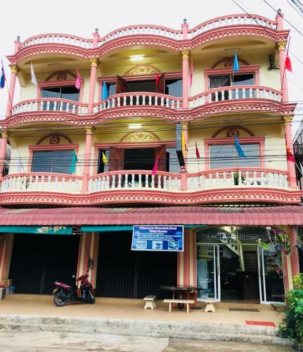 Thaveesinh Hotel
