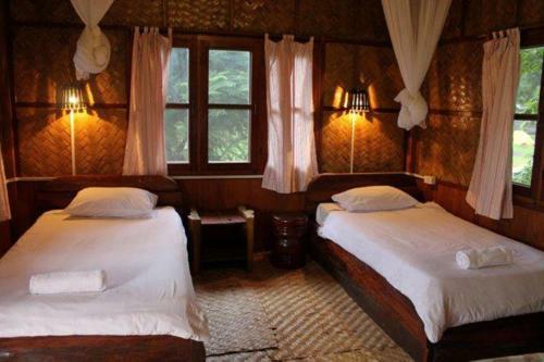 Hotel Sainamhai Resort