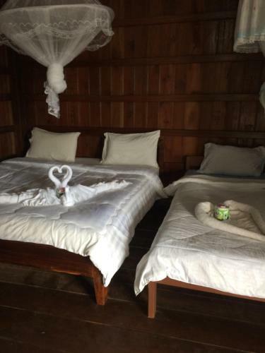 Hostal Riverside Bungalow