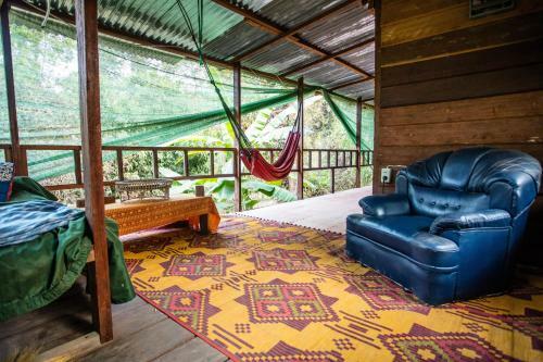 Rudi Mental Holiday Lodge