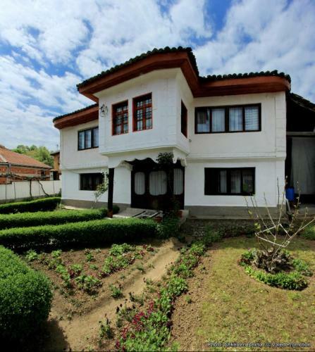 Bed & Breakfast Bujtina Zhaveli