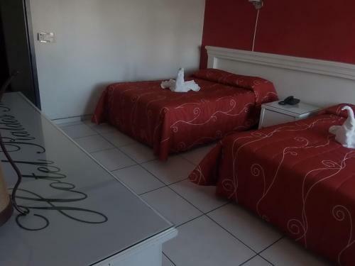 Hotel Raldos Inn