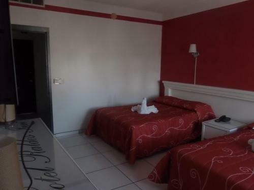 Hotel Raldos Inn