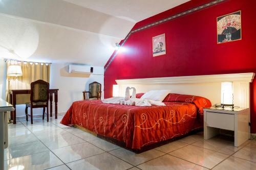 Hotel Raldos Inn