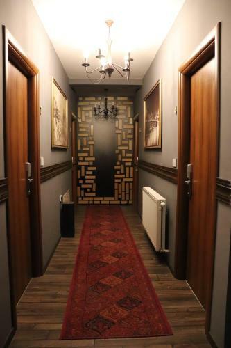 Dejavu Hotel