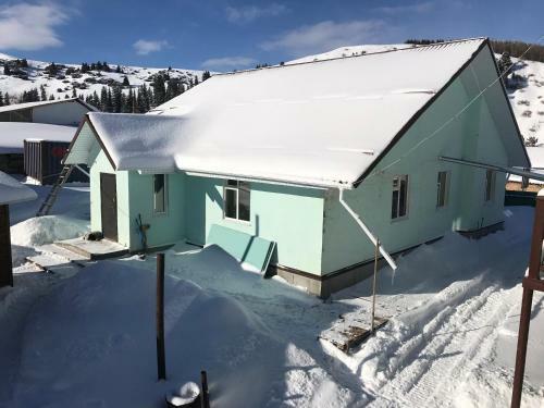 Hostal Alakol-jyrgalan Guest House