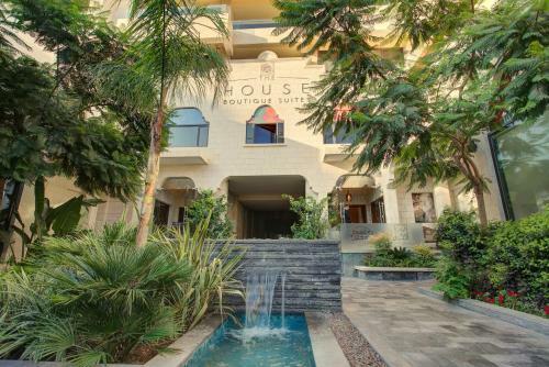 Hotel The House Boutique Suites