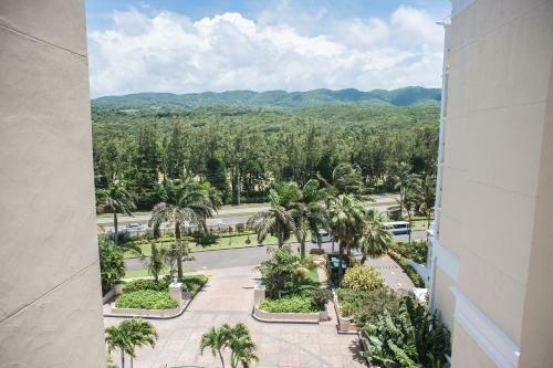 Apartamentos Palmyra Luxury Beach Condos