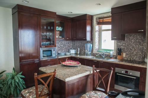 Apartamentos Palmyra Luxury Beach Condos