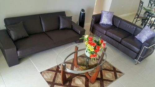 Fern Court Apartment @ Richmond