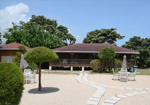 Sea Breeze Villa @ Coolshade