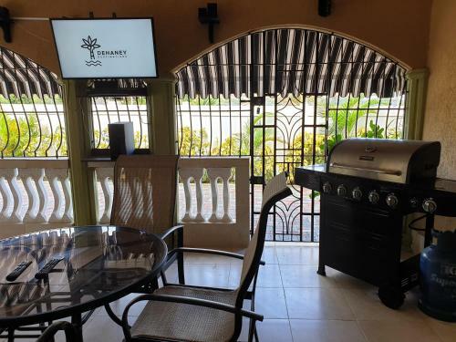 Gorgeous Country Club Home #2