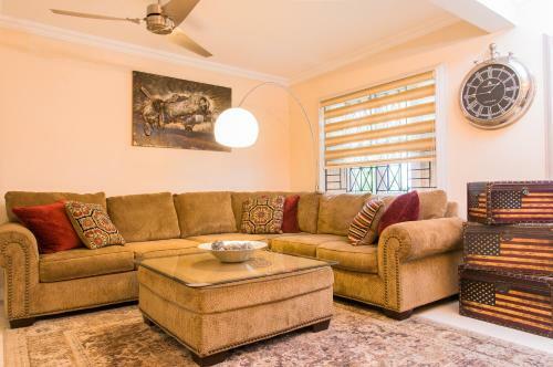 Apartamento Reclaiming My Time @ Comlin Bank