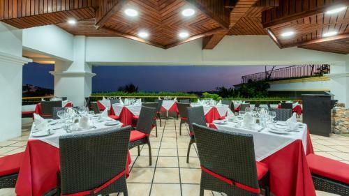 Hotel Park Royal Beach Huatulco - All Inclusive