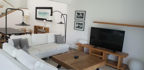 Royal Park Luxury Villas By Dream Escapes