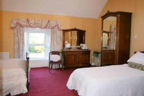 The Castle Country House B&B