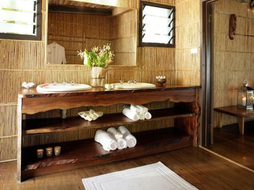 Hotel Matangi Private Island Resort - Adults Only