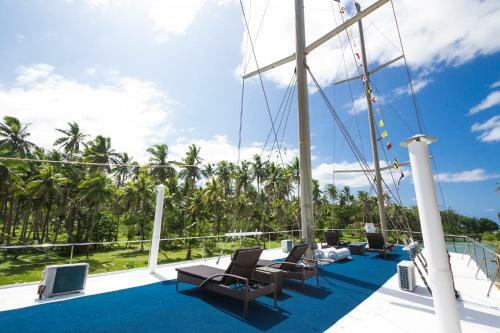 Hotel Savasi Island Resort