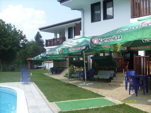 Hostal Hotel Aleksandrina