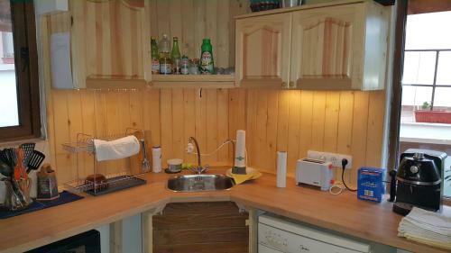 Hostal Guest House Art Eco Land