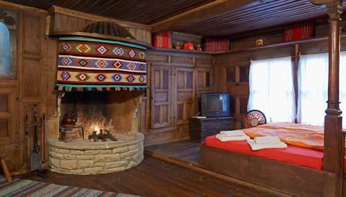 Hostal The House With The Vine Guest House
