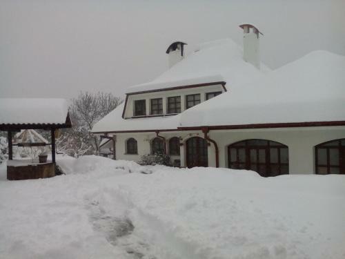 Hostal Complex Roden Kray