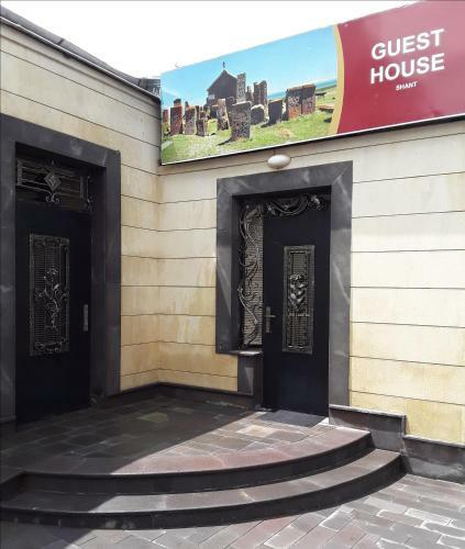 Hostal Guest House Shant