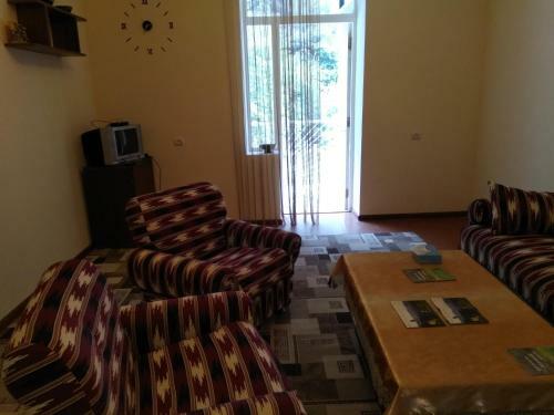 Hostal Family Guest House
