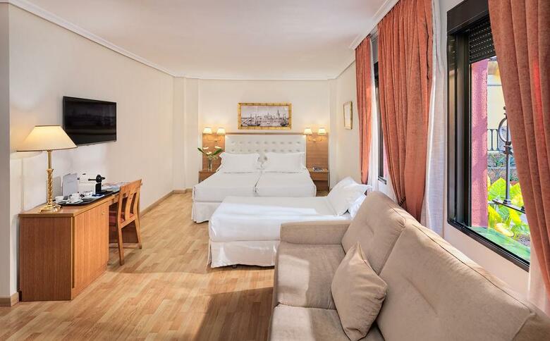 Hotel H10 Corregidor Boutique