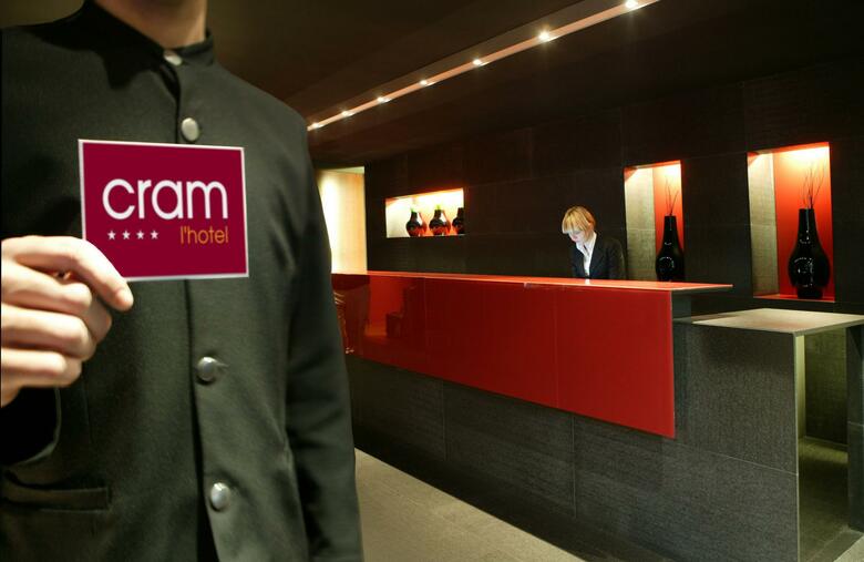 Hotel Cram