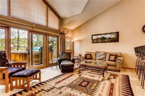 One Breckenridge Place #6 Townhouse