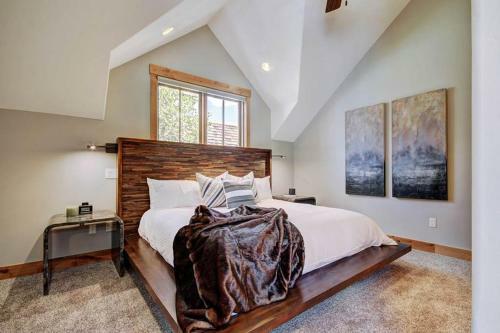 Main Street Retreat Apartment