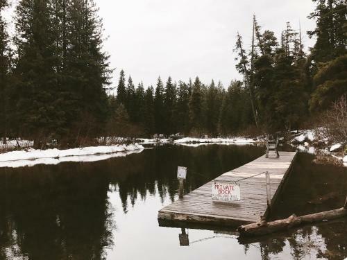 Hotel Suttle Lake & Boathouse
