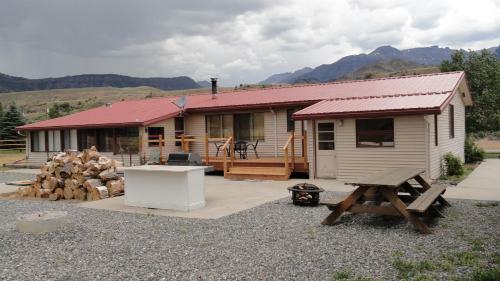 Hostal Grand View Guest House