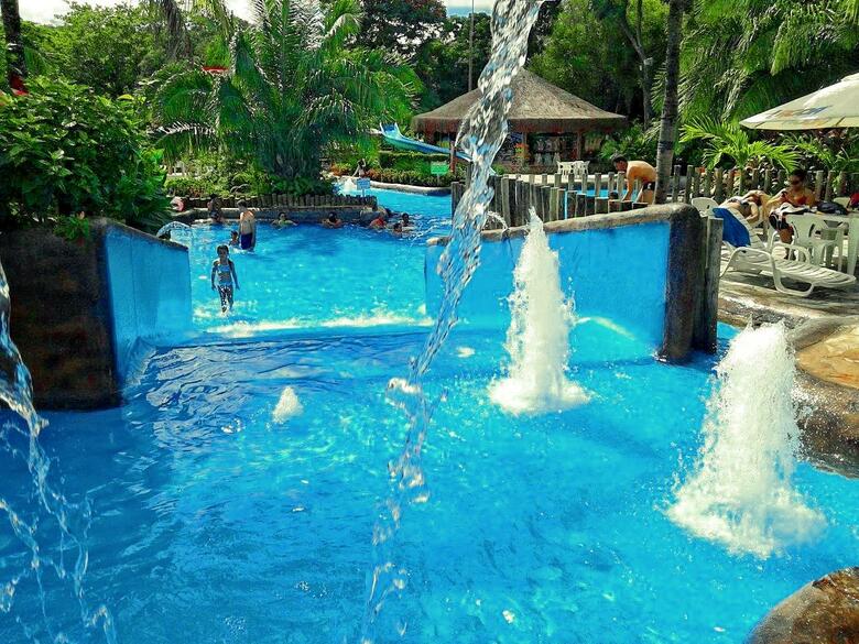 Lagoa Quente Hotel