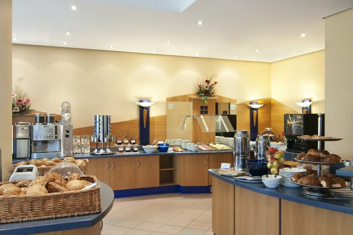 Hotel Holiday Inn Express Cologne Troisdorf