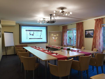 Hotel Uhu Garni(.)