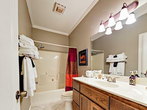 44 Golf House Rd Townhouse Townhouse