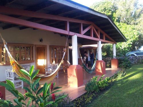 Albergue Spanish By The River - Boquete