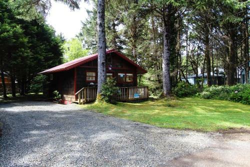 Woodland Cottage By The Sea