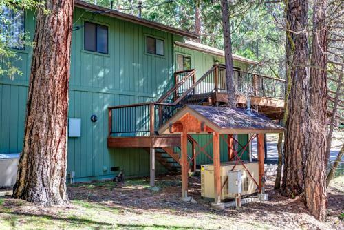 40 Coyle's Cabin