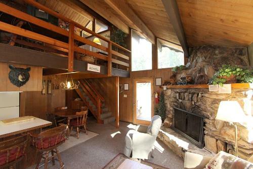 6b Meadow View