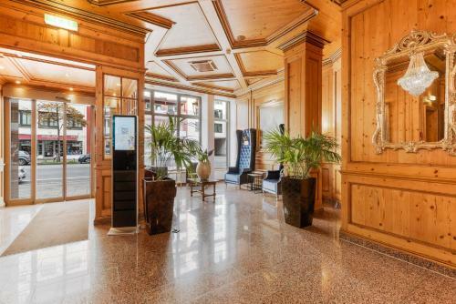 Kings Hotel Center