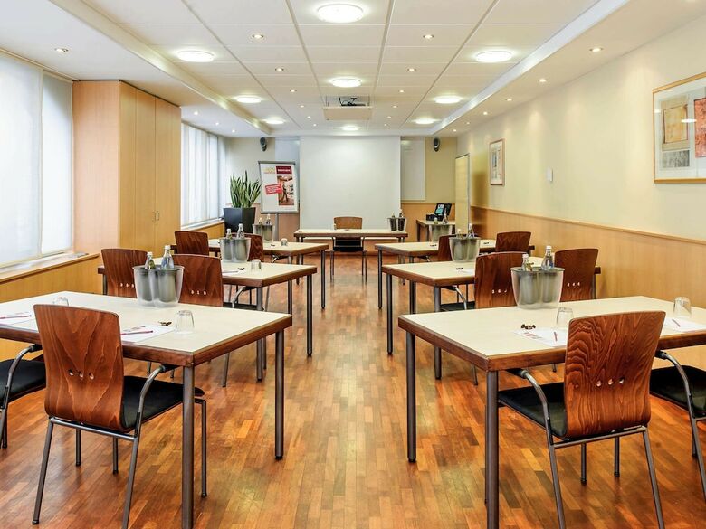 Hotel Congress Mercure Nuerenberg An Der Messe